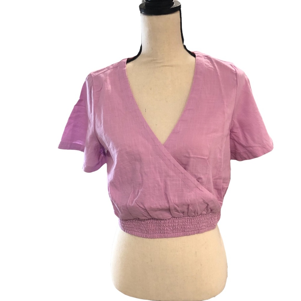 NWT Abound size S v-neck cross over crop  blouse